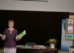 Zdjęcie z galerii: 84_2015 Spotkanie autorskie z Panią Wiesławą Pyrcz