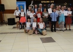 Zdjęcie z galerii: XV Gminny Konkurs Piosenki