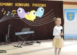 Zdjęcie z galerii: 2014.05.11. XI Gminny Konkurs Piosenki