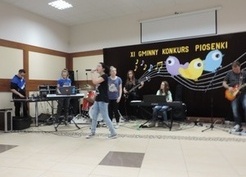 Zdjęcie z galerii: 2014.05.11. XI Gminny Konkurs Piosenki