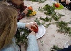 Zdjęcie z galerii: Warsztaty świąteczne w Centrum Upowszechniania Kultury w Szydłowie