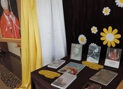 Zdjęcie z galerii: 2014.04.24. Papieska Wystawa