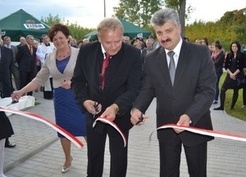 Zdjęcie z galerii: 2013.09.21. Otwarcie Świetlicy Wiejskiej i CUK