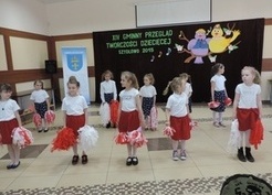 Zdjęcie z galerii: 46_2015 XIV Gminny Przegląd Twórczości Dziecięcej