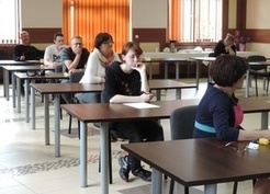 Zdjęcie z galerii: 52_2015 II Gminne Dyktando Dla Dorosłych