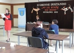 Zdjęcie z galerii: 52_2015 II Gminne Dyktando Dla Dorosłych
